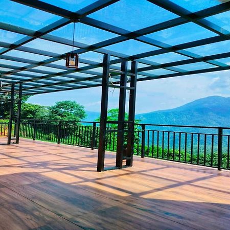 Karimb Resorts Vallikavungal エクステリア 写真