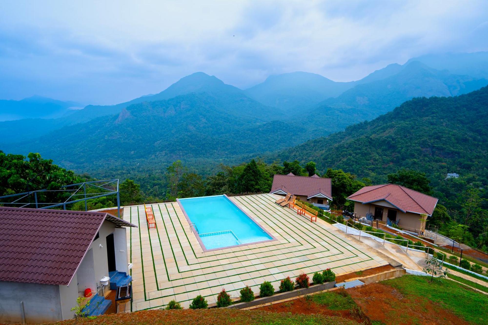Karimb Resorts Vallikavungal エクステリア 写真