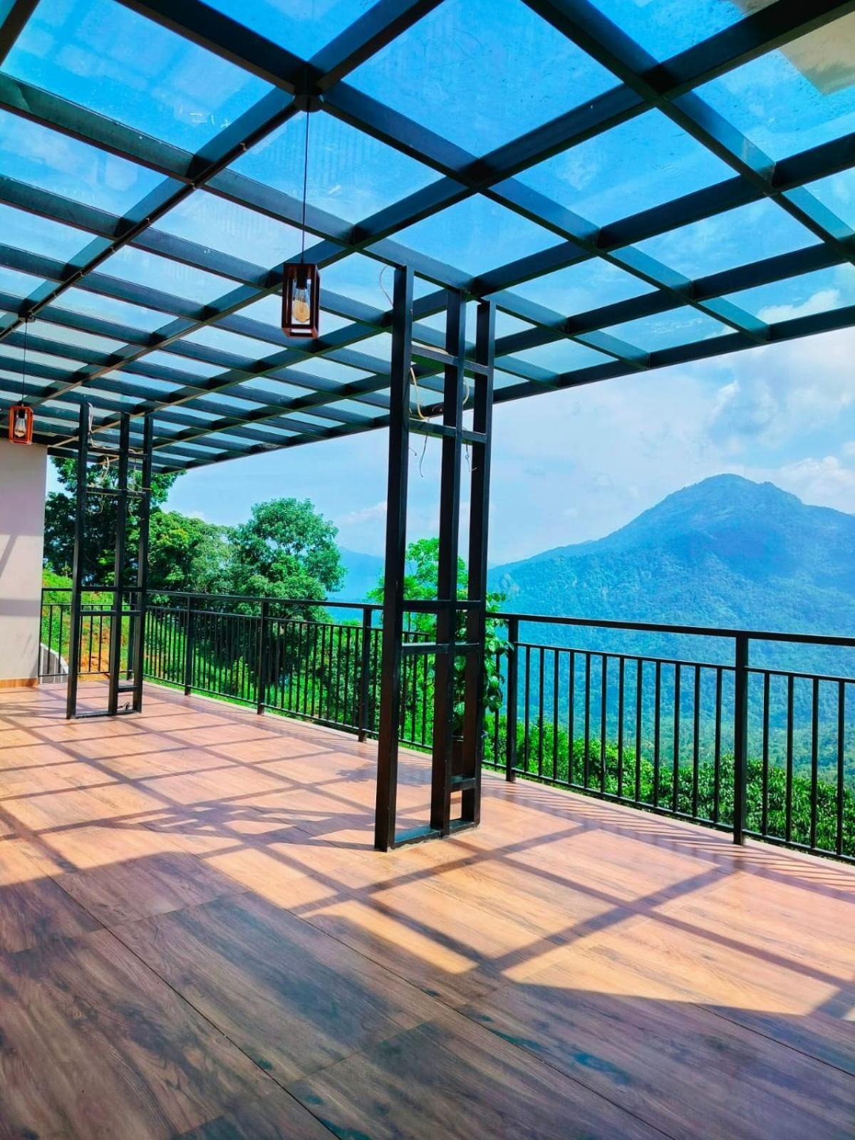 Karimb Resorts Vallikavungal エクステリア 写真